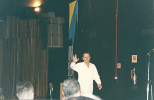 Leonard Nimoy coming to stage in 2003.  Photo: Miguel Nascimento